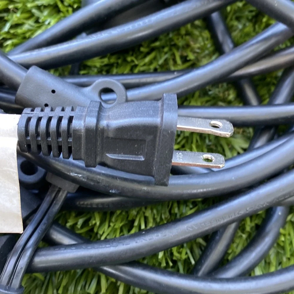 Outdoor String Light - Picture 6 of 13